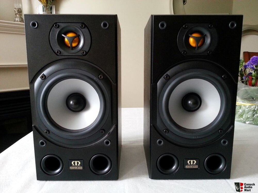 995492-2eb49211-monitor-audio-bronze-1-bookshelf-speakers.jpg