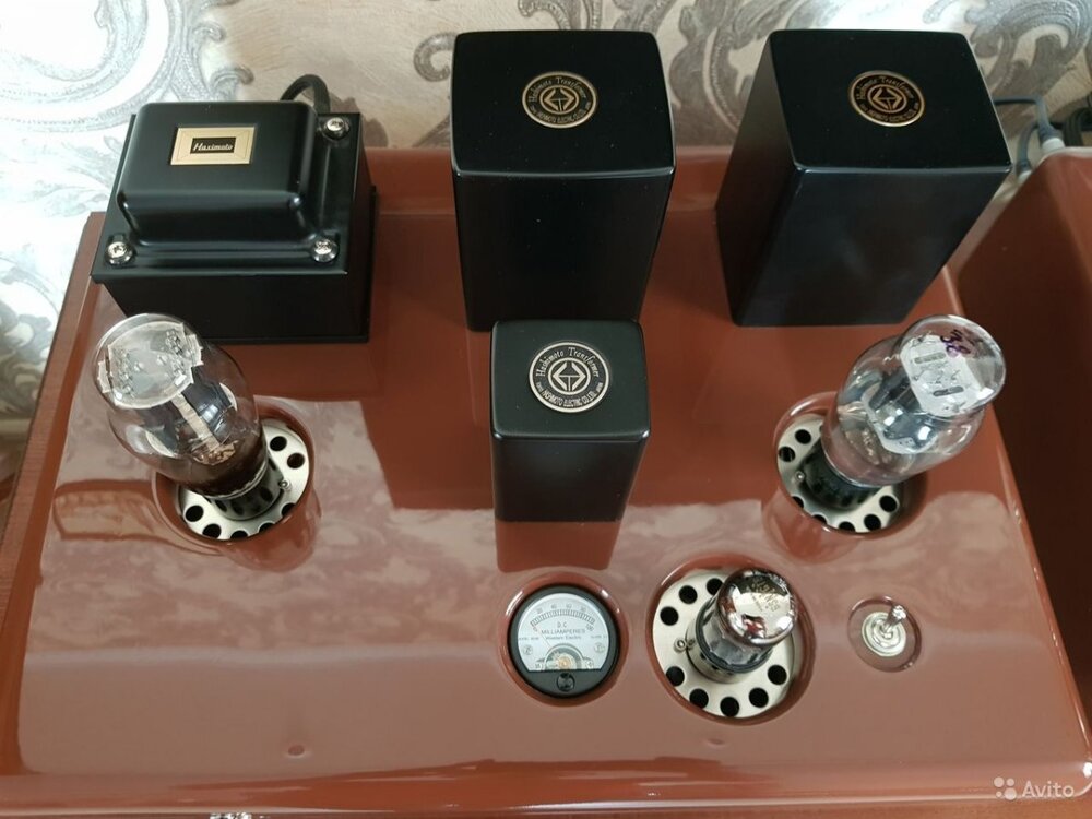 8417105459.jpg