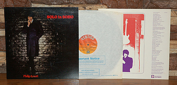 254189908_PhilipLynott_1980_1.jpg.67b94f04703c9b76b66a3b2b6cb8356c.jpg