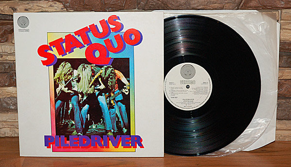 199417037_StatusQuo_1972_2.jpg.90f102ba04631d5317ce045007f5c3ba.jpg