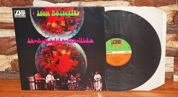 411415979_IronButterfly_1968.jpg.945956968a85ebc671fde38e10c93d8e.jpg