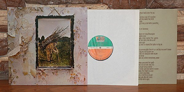 990358852_LedZeppelin_1971.jpg.92866d1c7d8bfd78ca124eeccef5056f.jpg